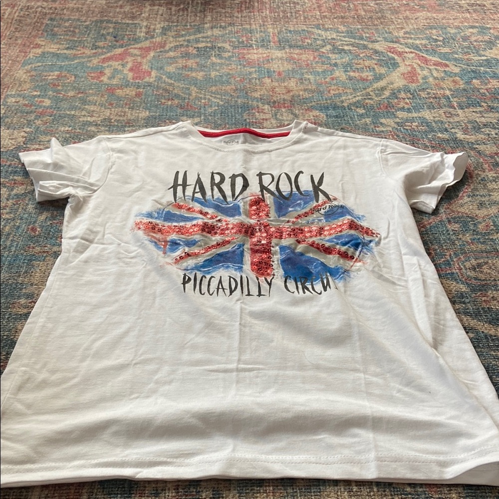 Hard Rock Cafe White and Blue Short Sleeve Tee
